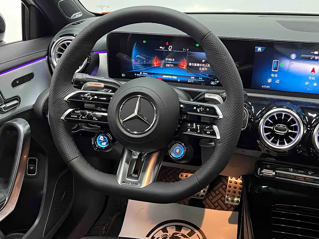 Mercedes-Benz A-Class AMG 2024 — фото 24