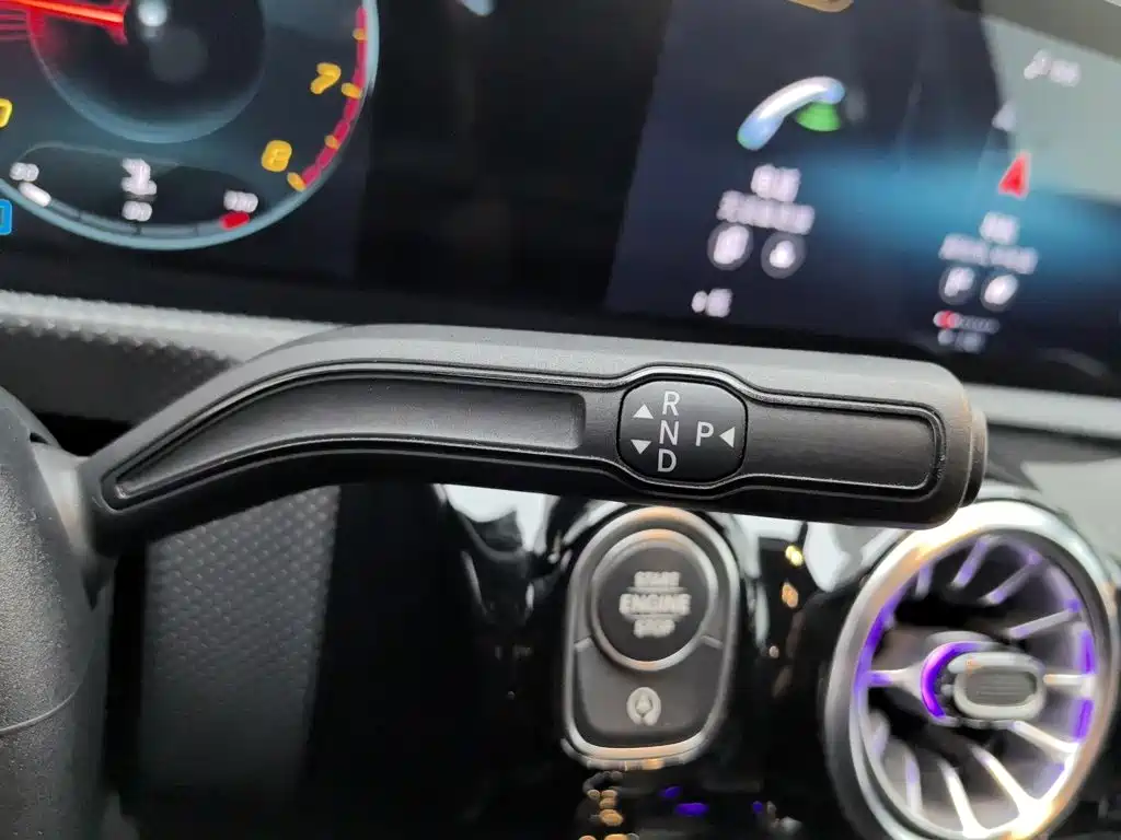Mercedes-Benz A-Class 2021 — фото 13