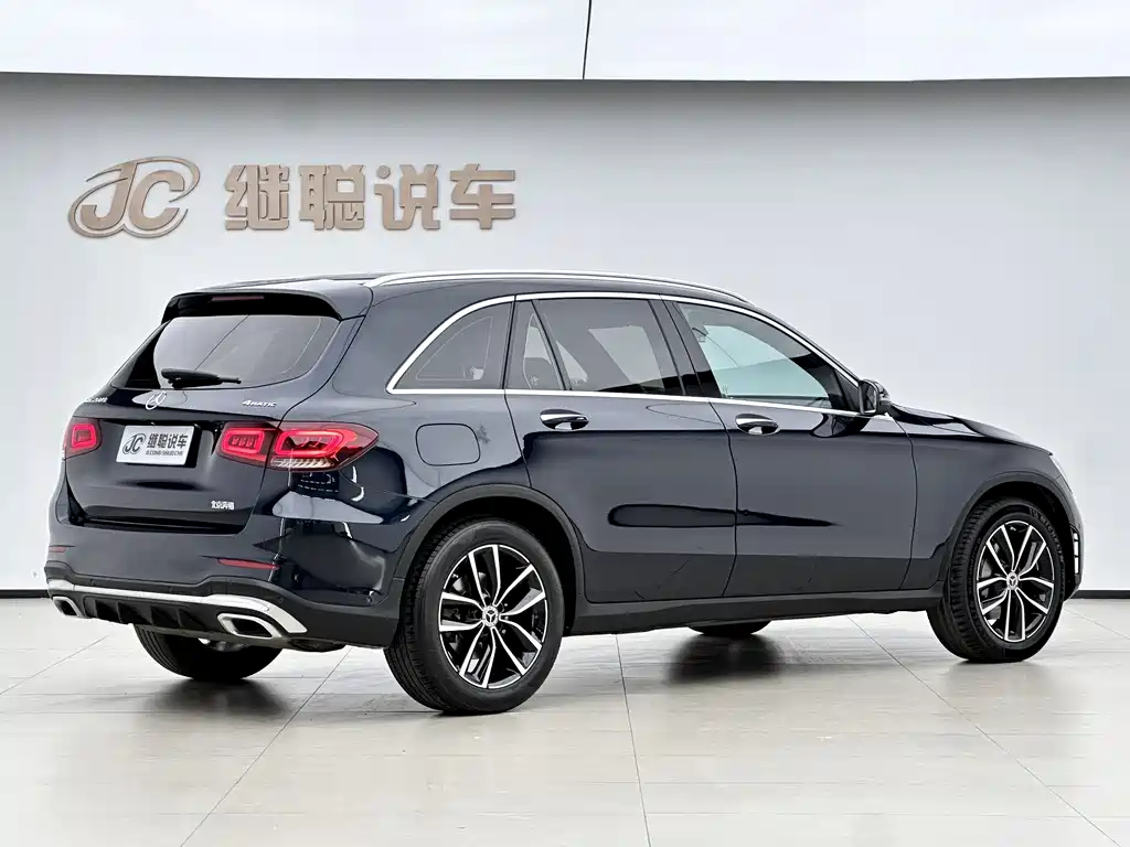 Mercedes-Benz GLC 2022 — фото 16