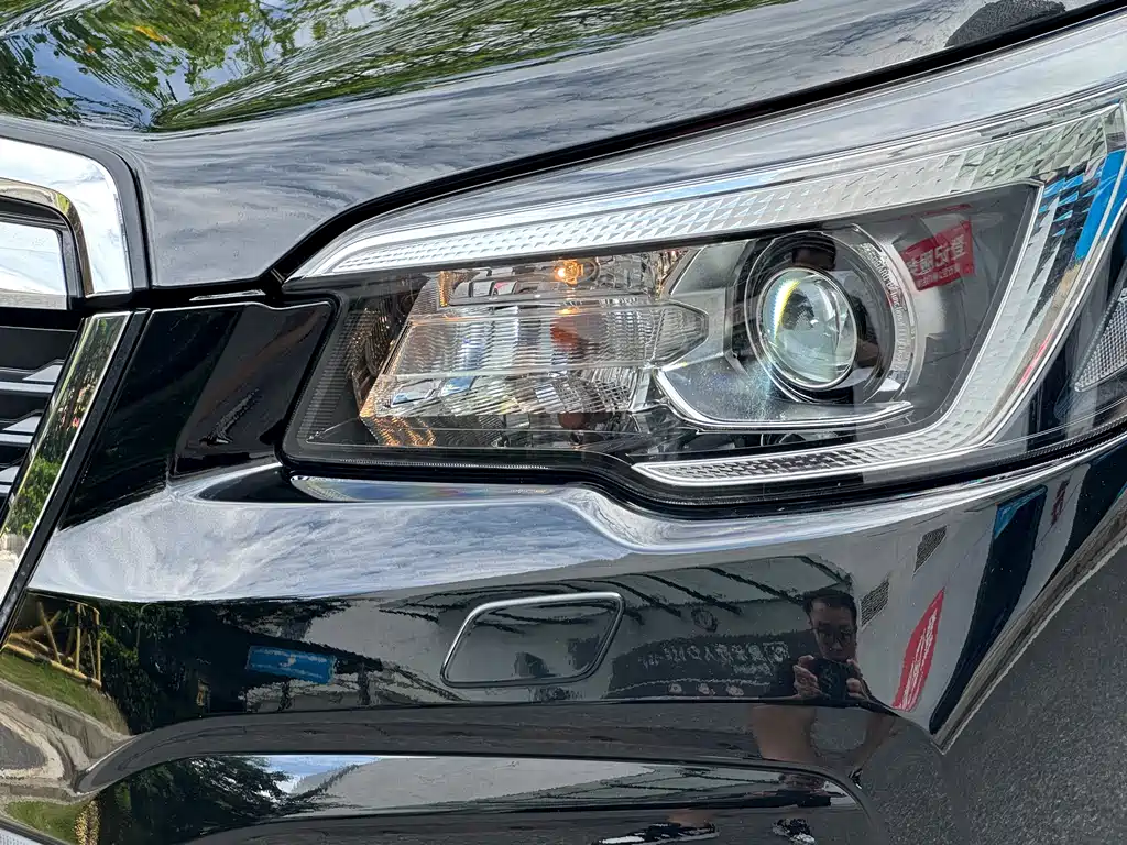 Subaru Forester 2018 — фото 4