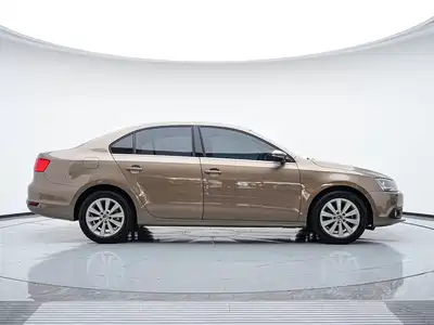 Volkswagen Sagitar 2014