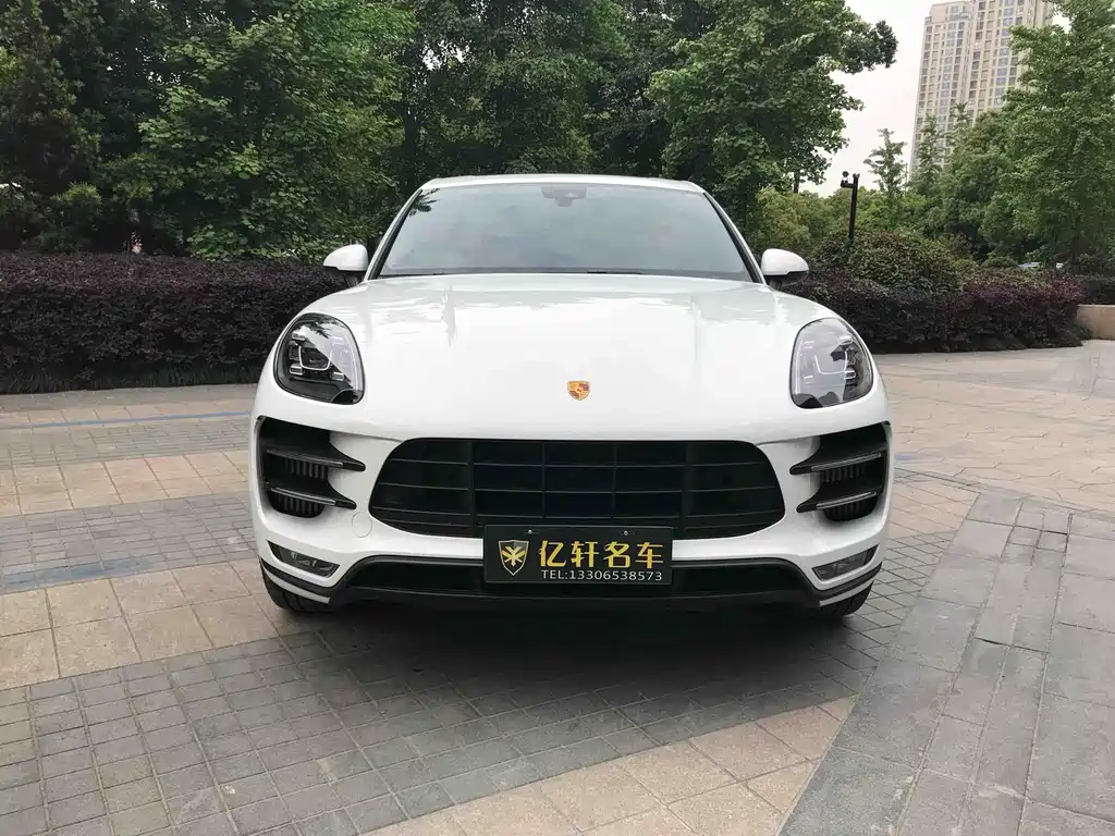 Porsche Macan 2017 — фото 2