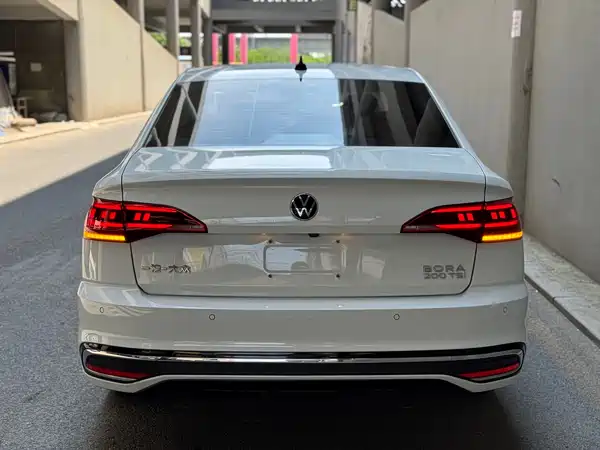 Volkswagen Bora 2023