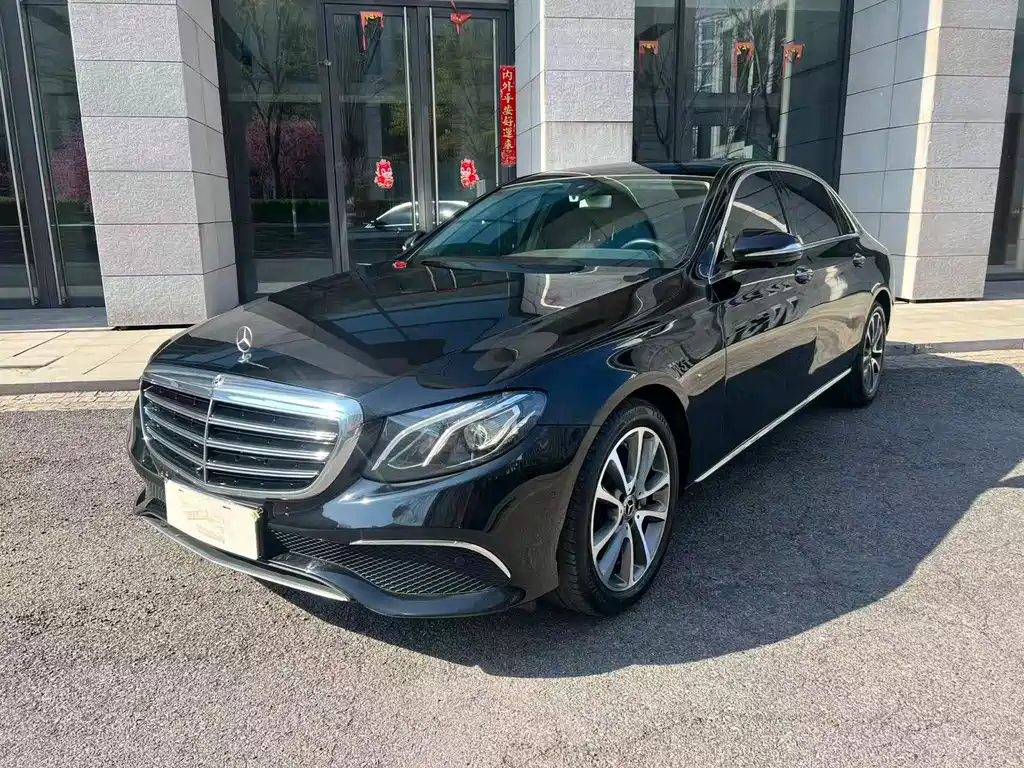 Mercedes-Benz E-Class 2019 — фото 1