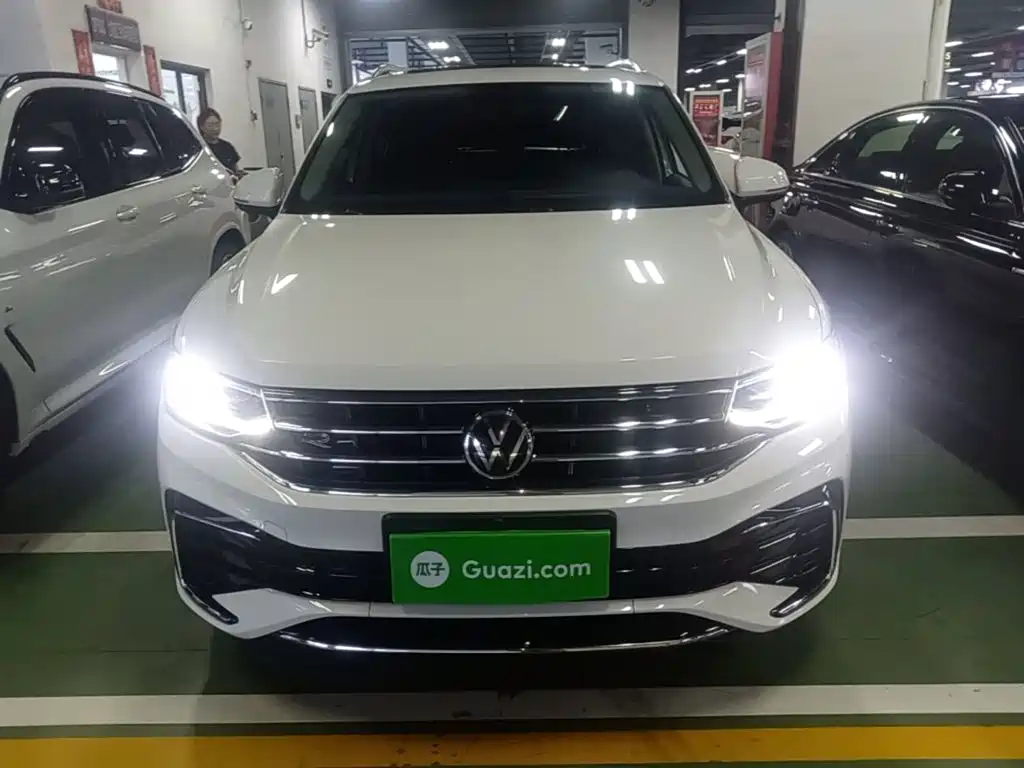 Volkswagen Tiguan L 2022