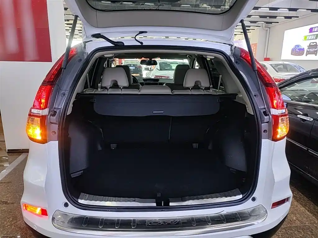 Honda CR-V 2015 — фото 15