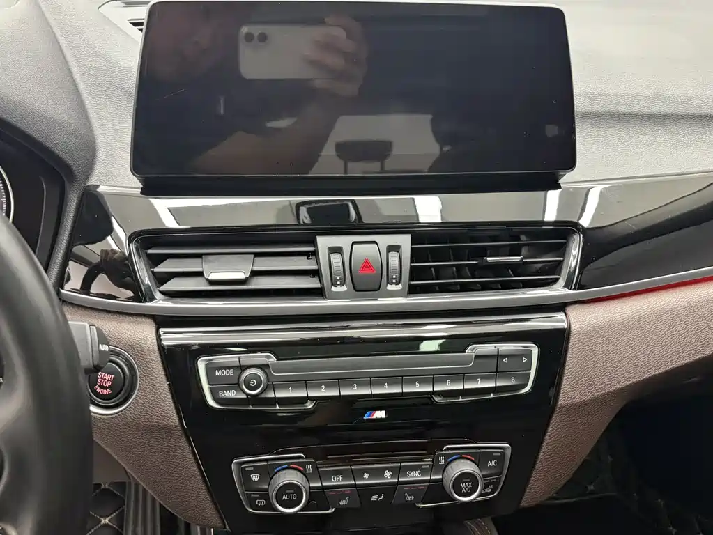 BMW X1 2022 — фото 12