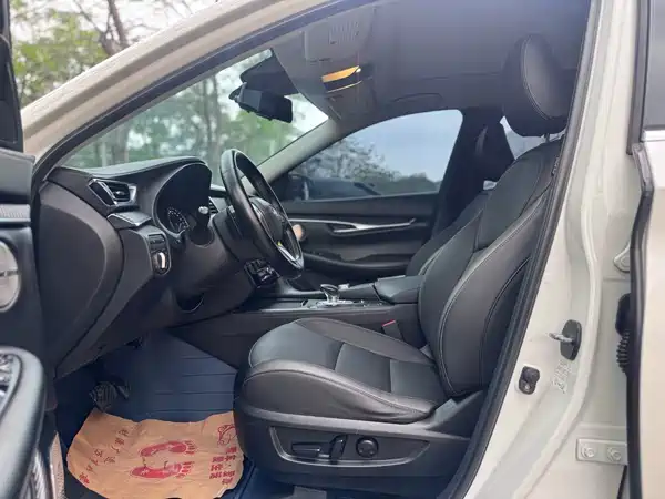 Infiniti QX50 2020
