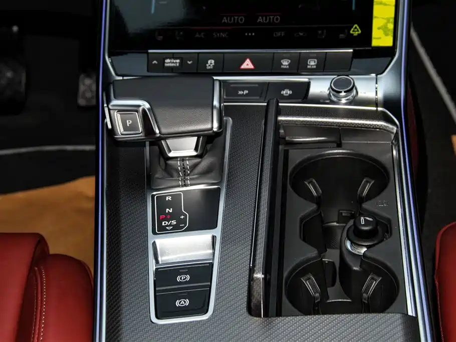 Audi A7L 2025 — фото 27