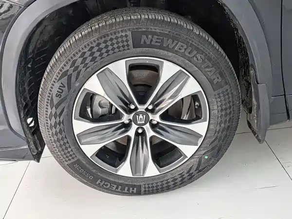 Toyota Crown Kluger 2022