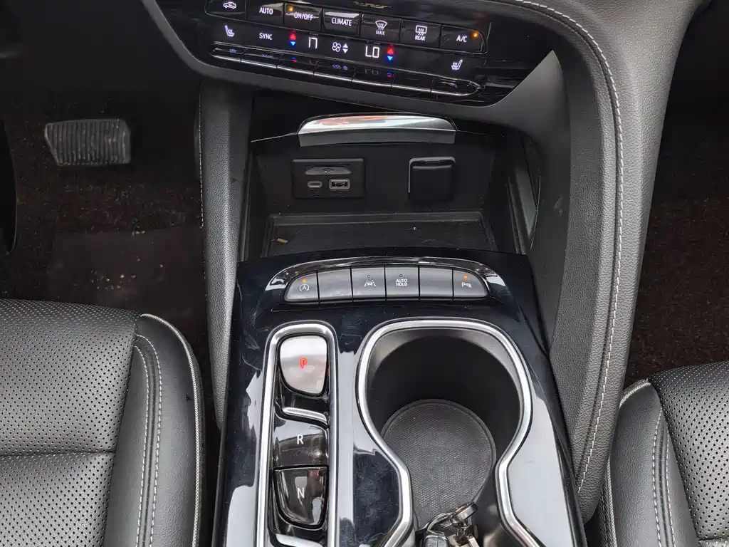 Buick Envision Plus 2022 — фото 15