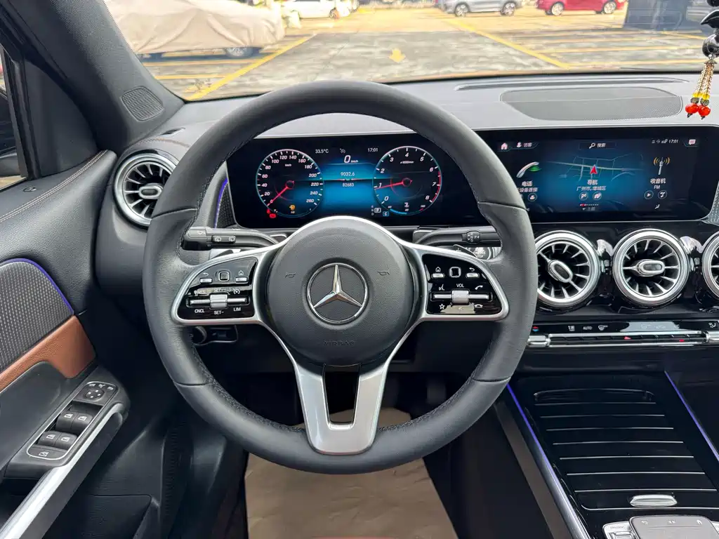 Mercedes-Benz GLB 2020 — фото 16