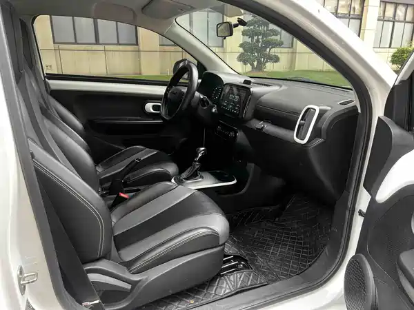 Roewe CLEVER 2022