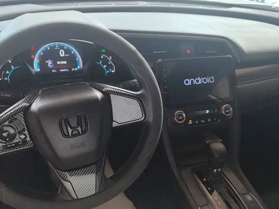 Honda Civic 2022 — фото 12