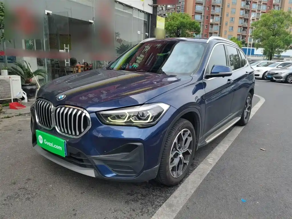 BMW X1 2020 — фото 1