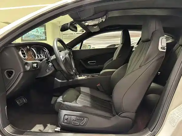 Bentley Continental 2014