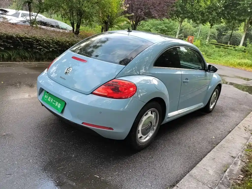 Volkswagen Beetle 2015