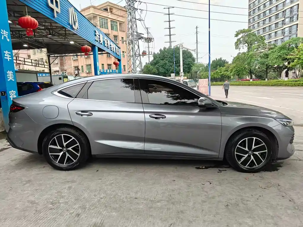 BYD Qin L 2024 — фото 7