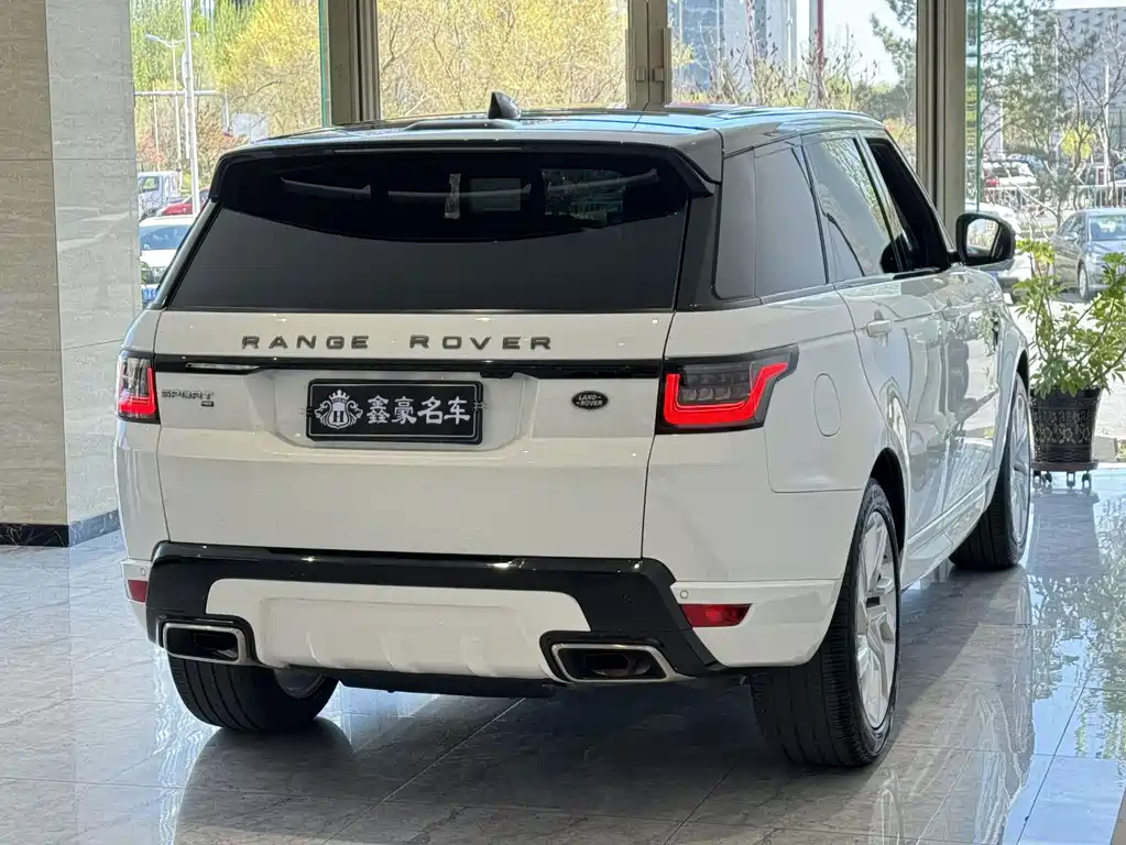 Land Rover Sport 2020 — фото 24