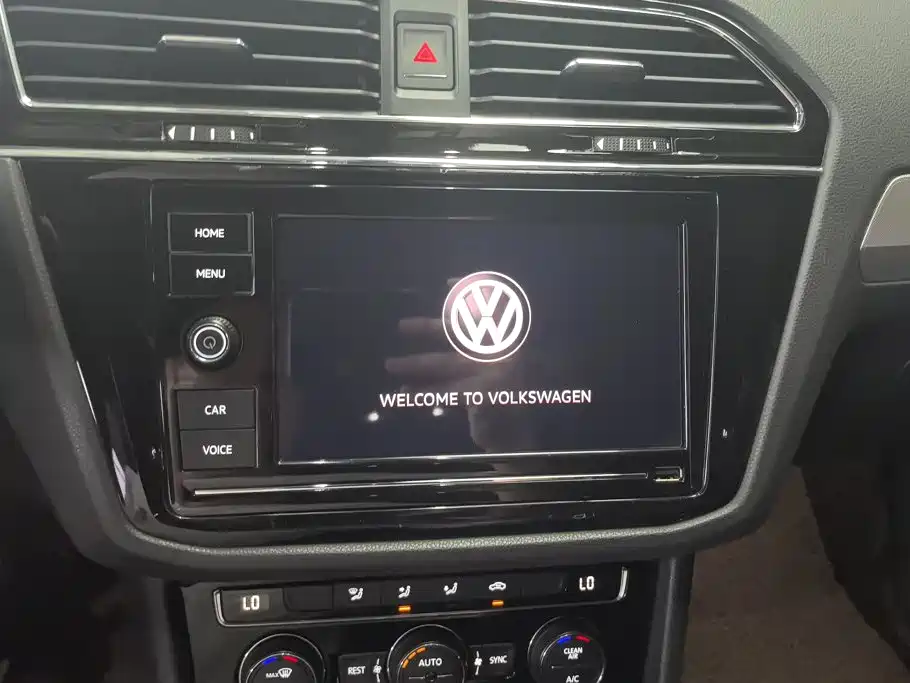 Volkswagen Tiguan L 2018 — фото 13