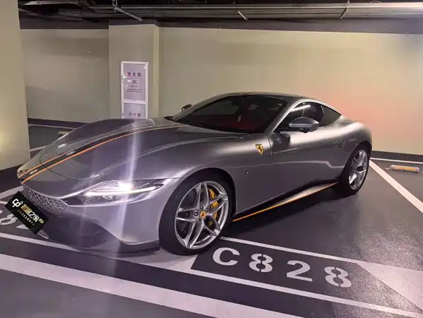 Ferrari Roma 2021