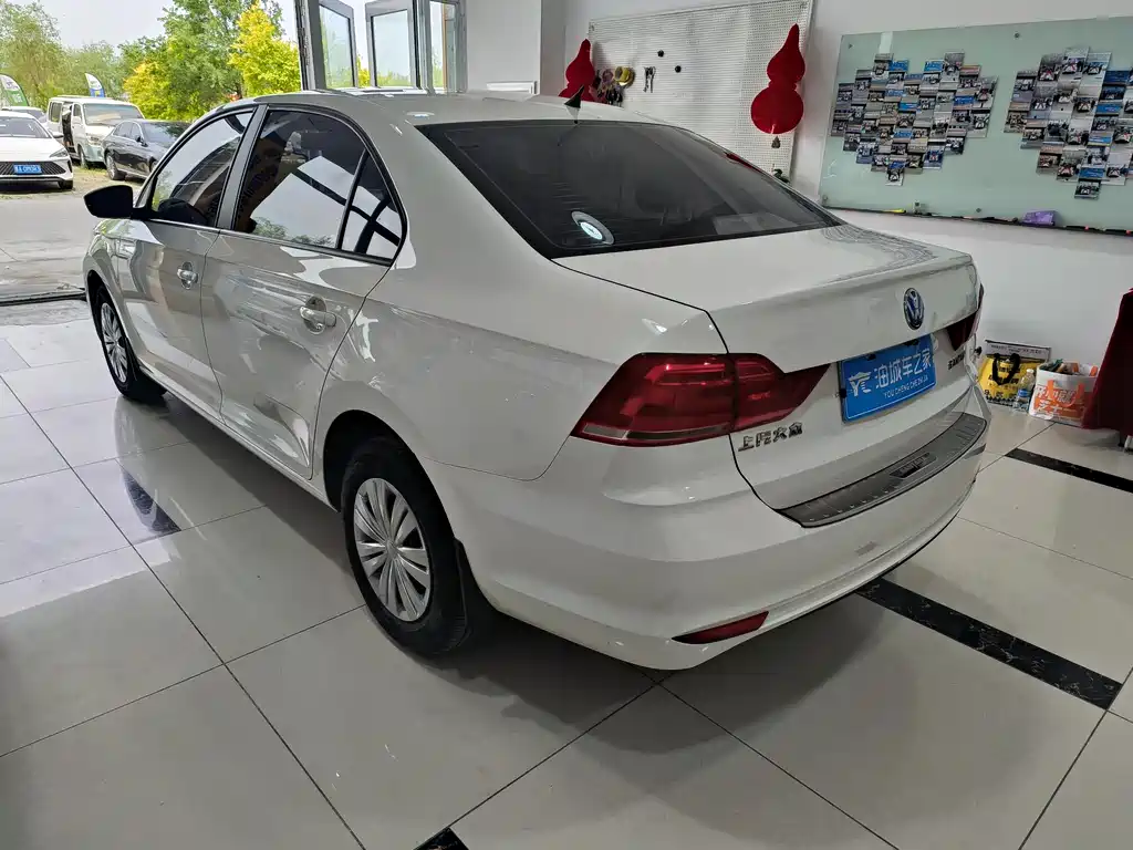 Volkswagen Santana 2023