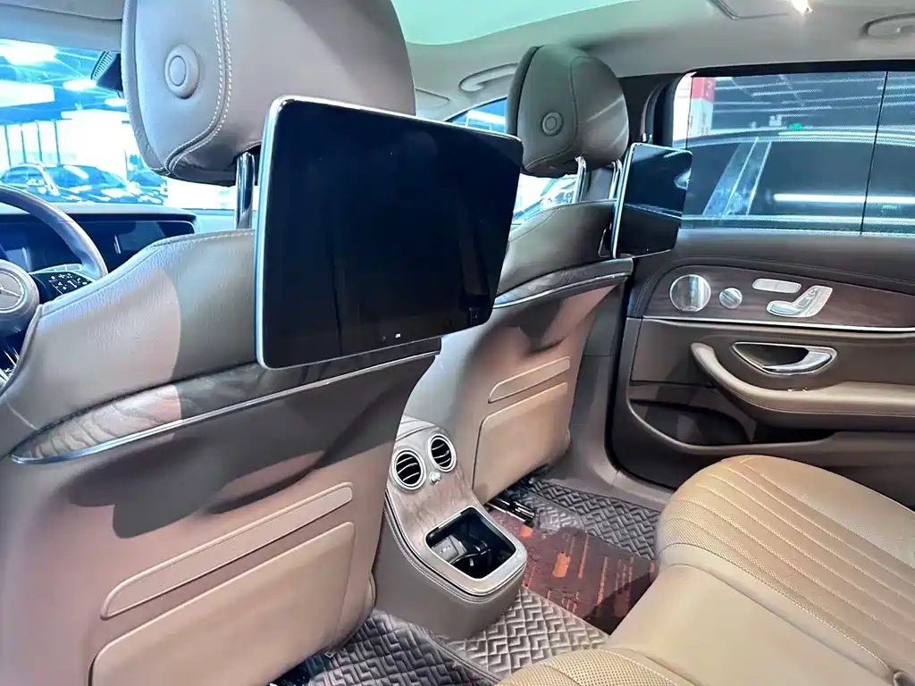 Mercedes-Benz E-Class 2020