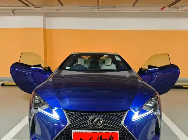 Lexus LC 2018