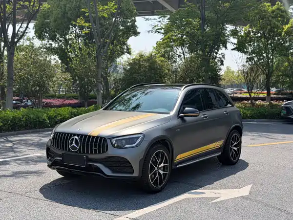 Mercedes-Benz GLC AMG 2022