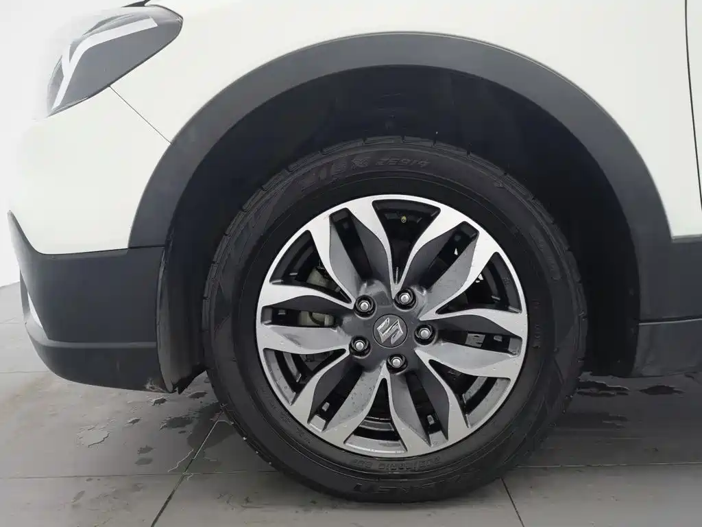 Suzuki Vitara 2018 — фото 17