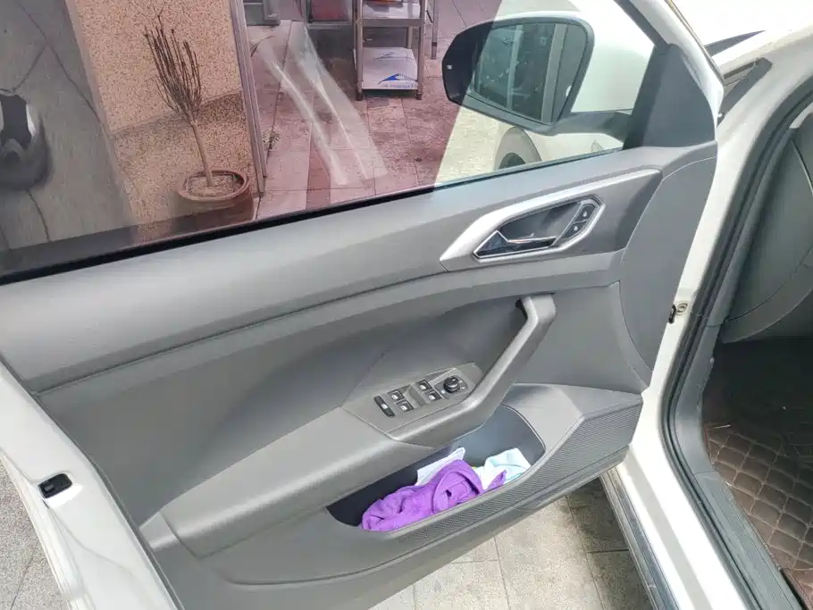 Volkswagen T-Cross 2020