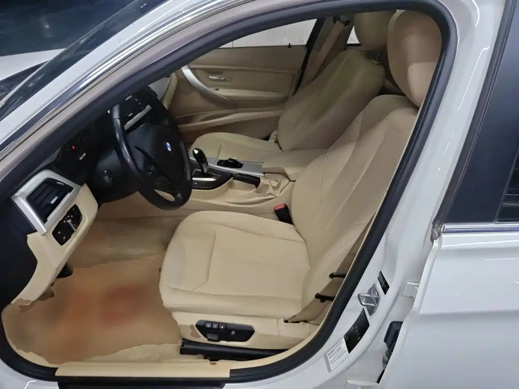 BMW 3 Series 2014 — фото 11