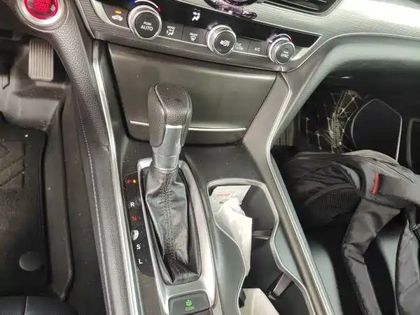 Honda Accord 2019