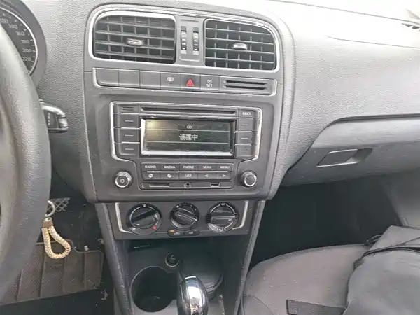 Volkswagen Polo 2014
