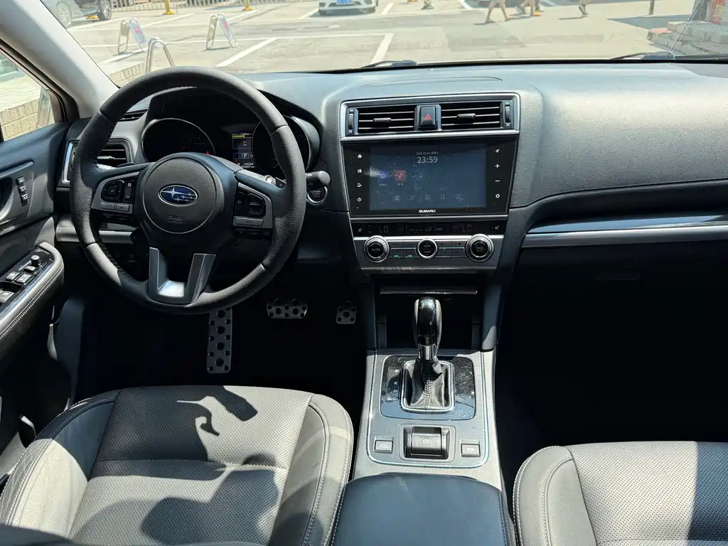 Subaru Outback 2016 — фото 7