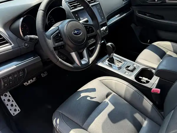 Subaru Outback 2016