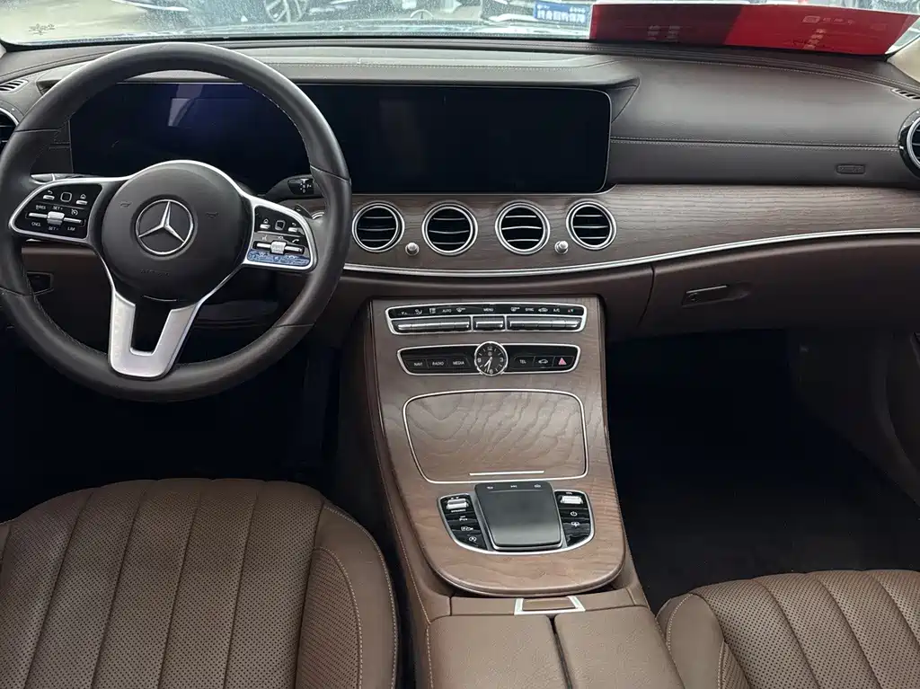Mercedes-Benz E-Class 2020
