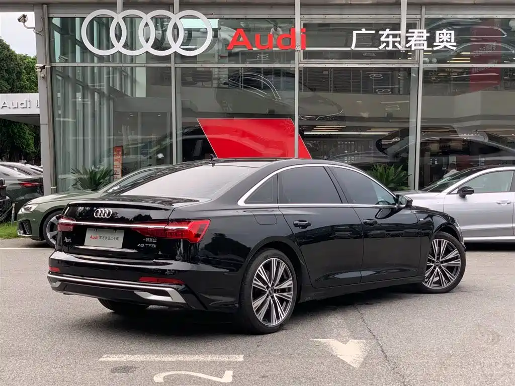Audi A6L 2023 — фото 6