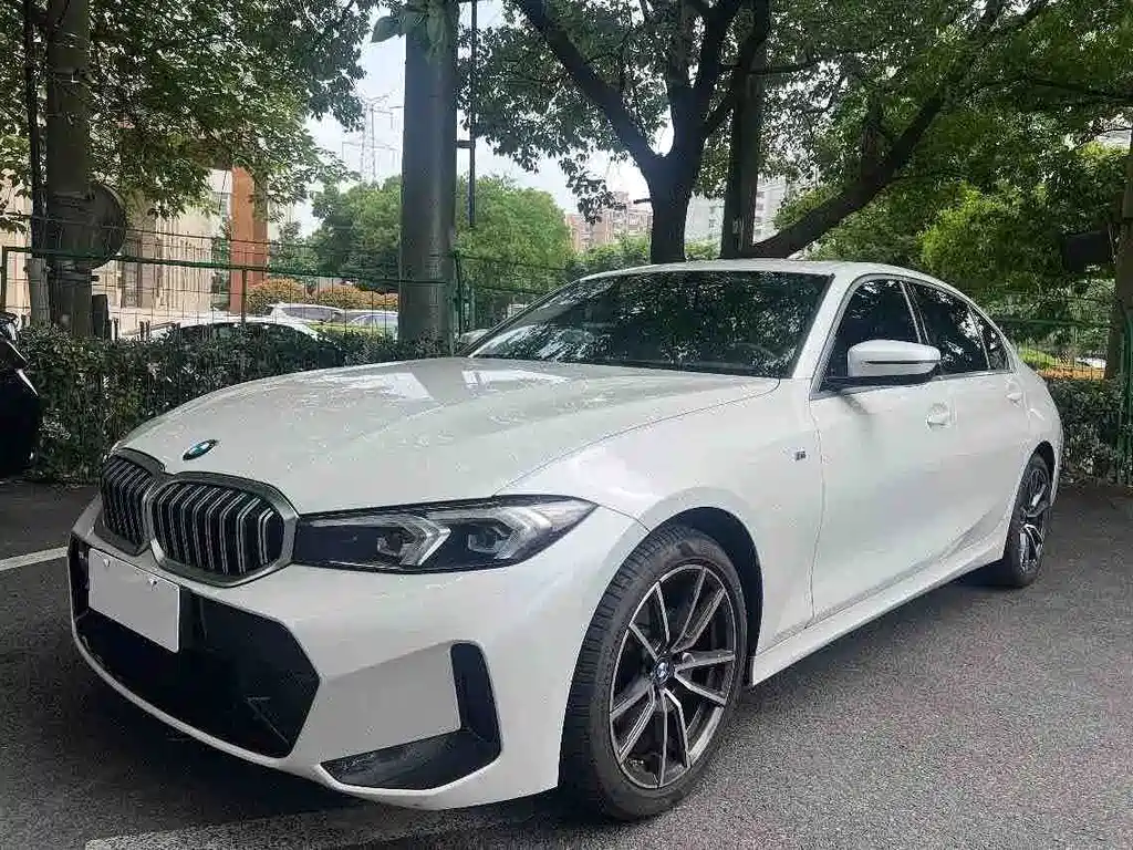 BMW 3 Series 2023