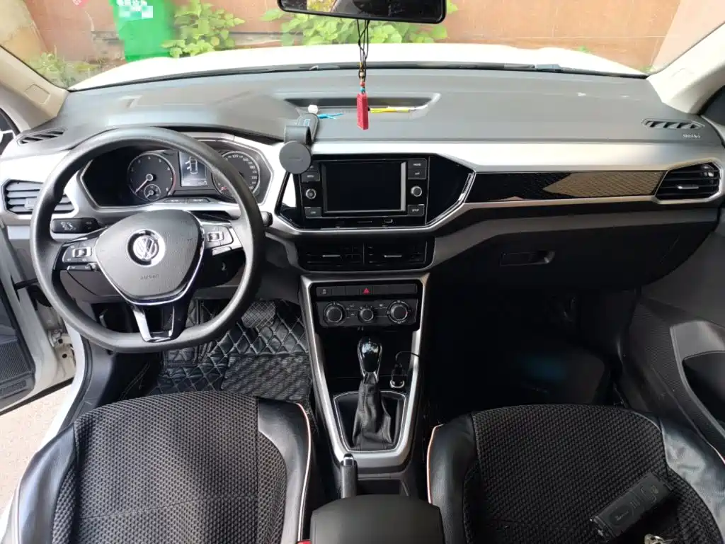 Volkswagen T-Cross 2020