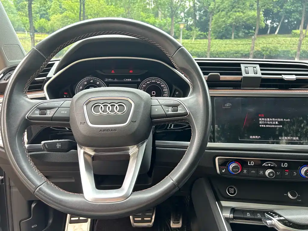 Audi Q3 2022 — фото 10