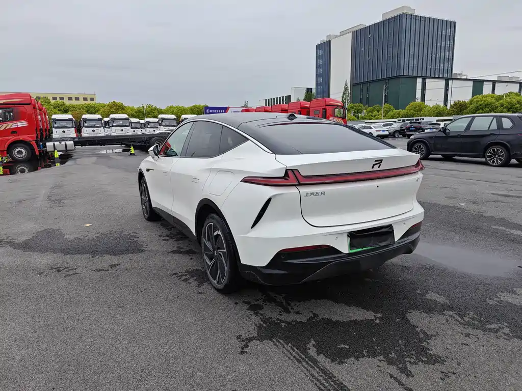 Roewe Feifan R7 2023 — фото 7