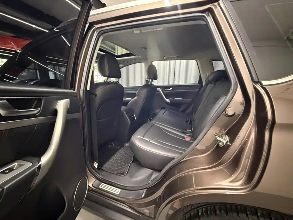 Haval M6 2018 — фото 15