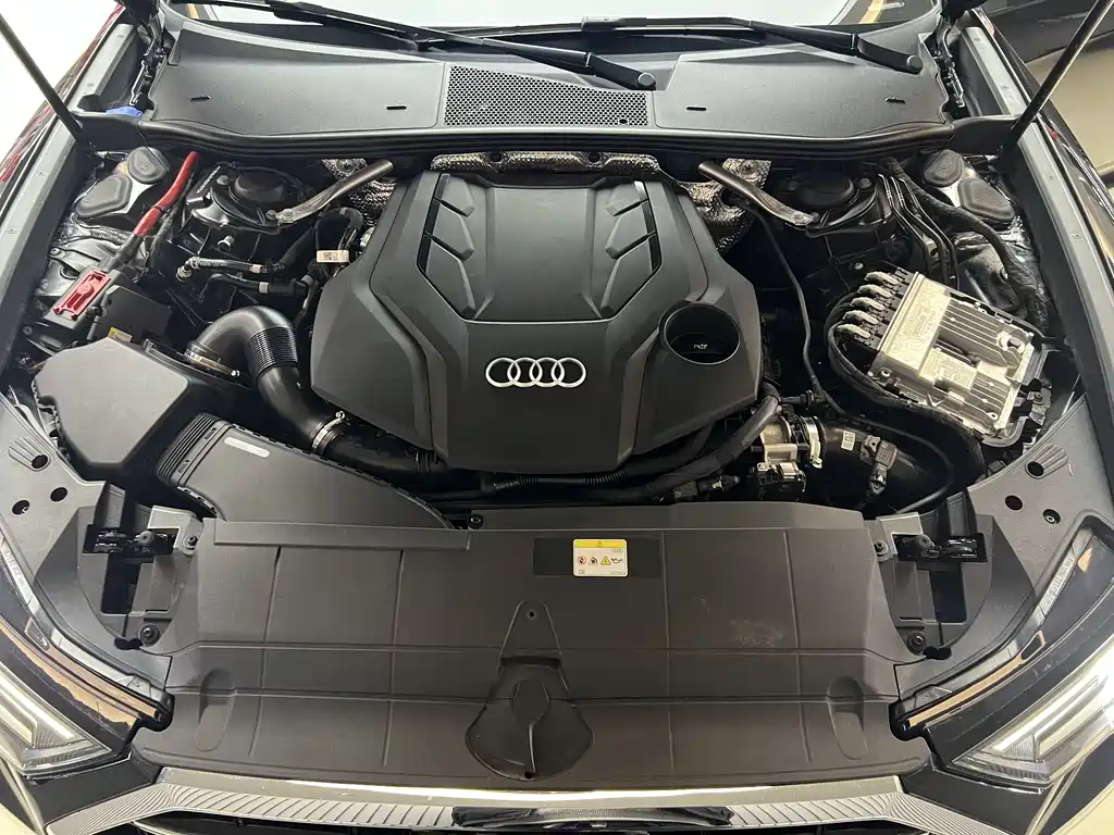 Audi A6L 2023 — фото 17