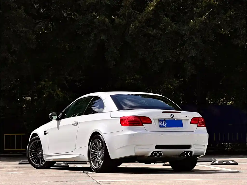BMW M3 2012 — фото 7