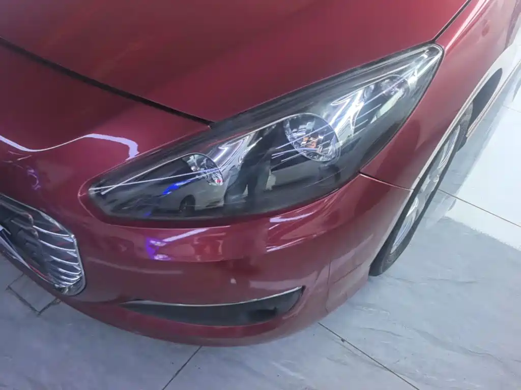 Peugeot 308 2016 — фото 24