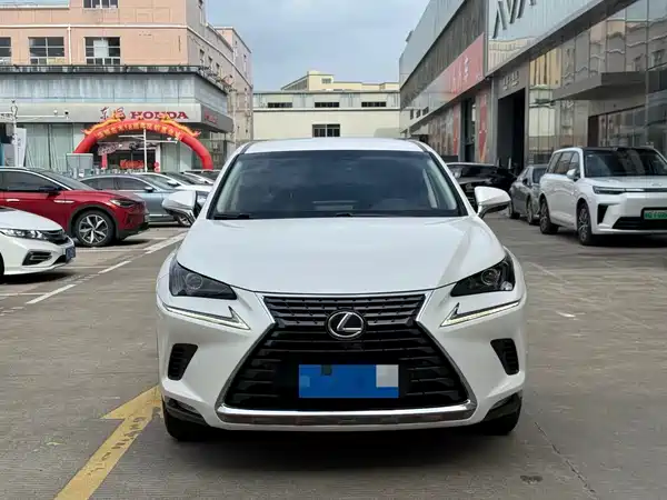 Lexus NX 2018