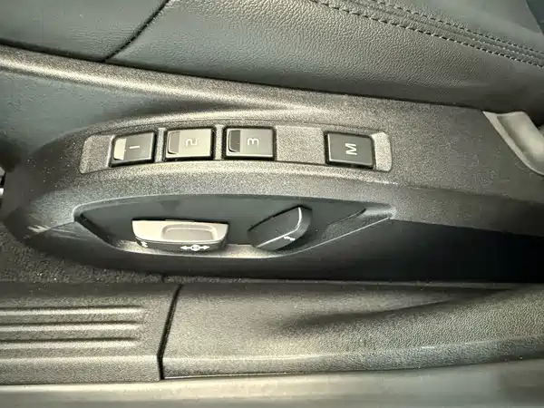 Volvo V40 2017
