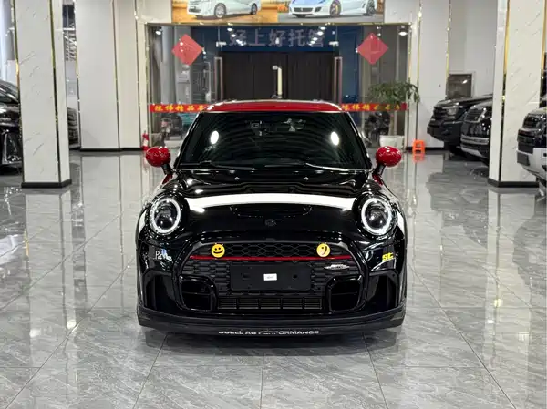 MINI JCW 2022