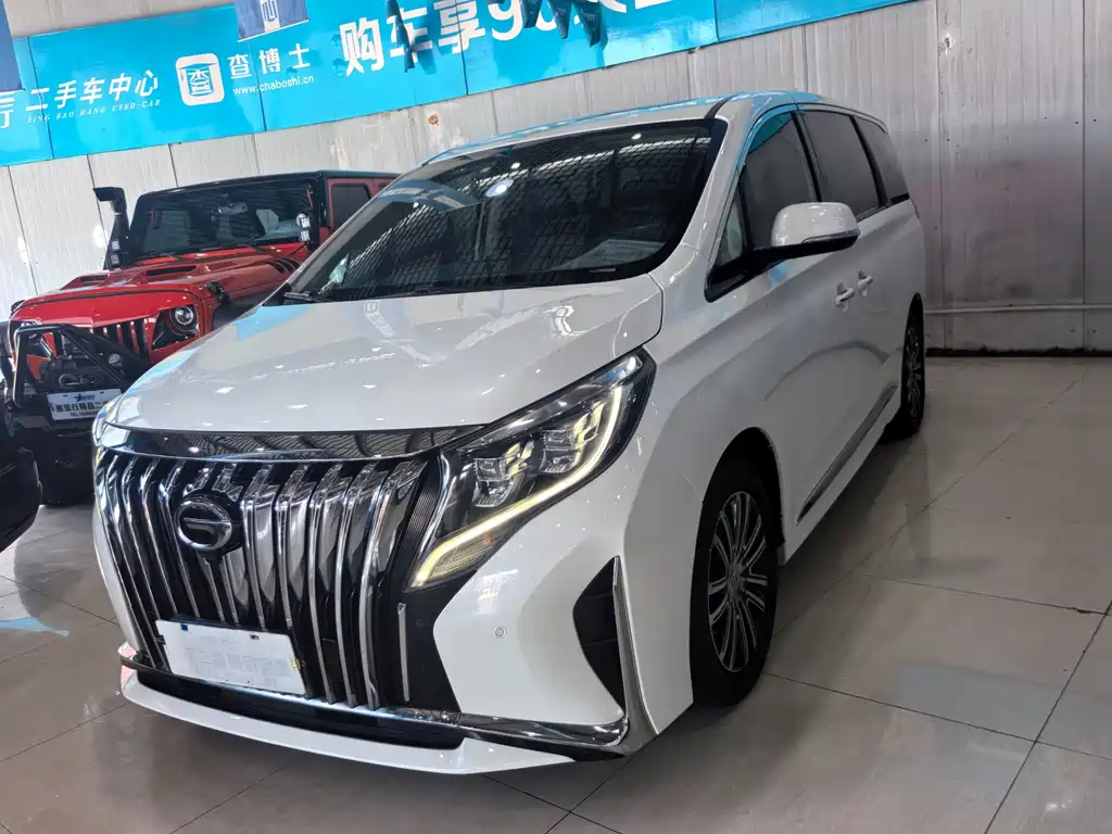 GAC Trumpchi M8 2022 — фото 1